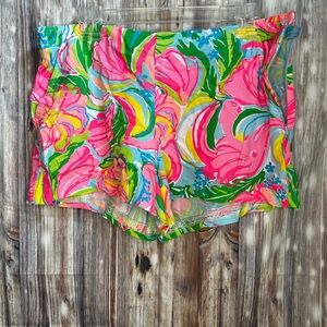 Tropical resort shorts
